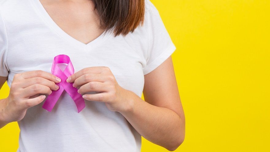美最新乳癌預防指引：40歲以上女性應每兩年一次乳房X光檢查